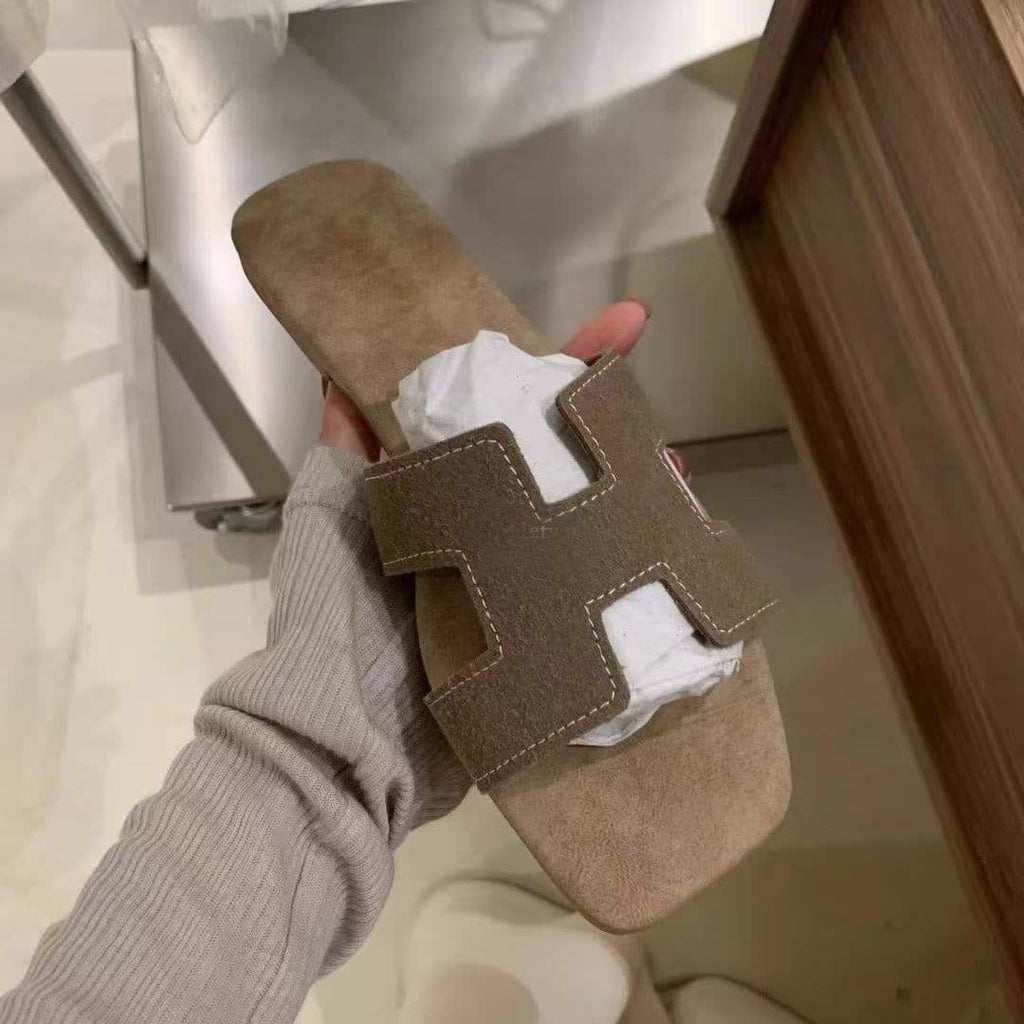 Hermes Oran Sandals
