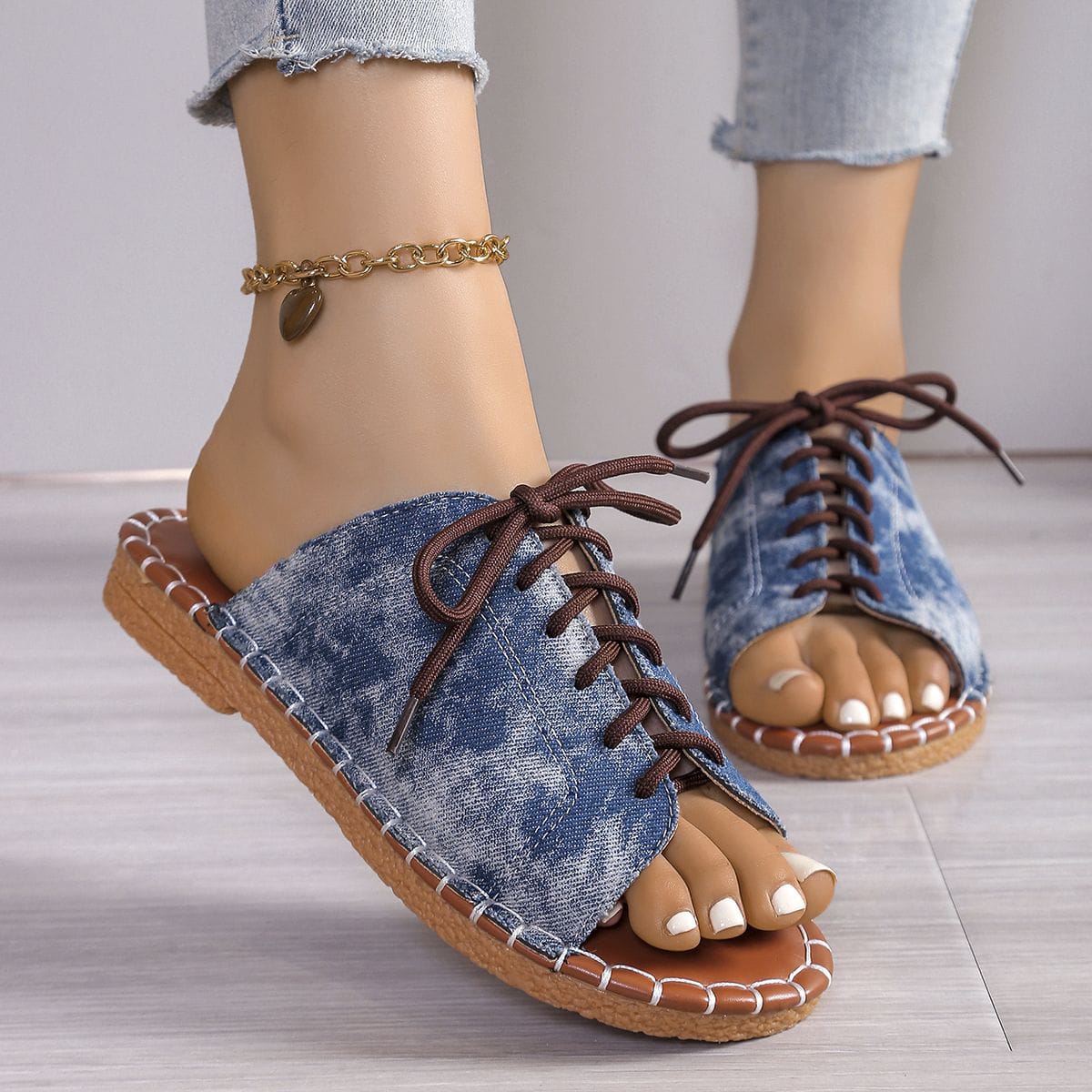 Women's Lace-up Sandals
