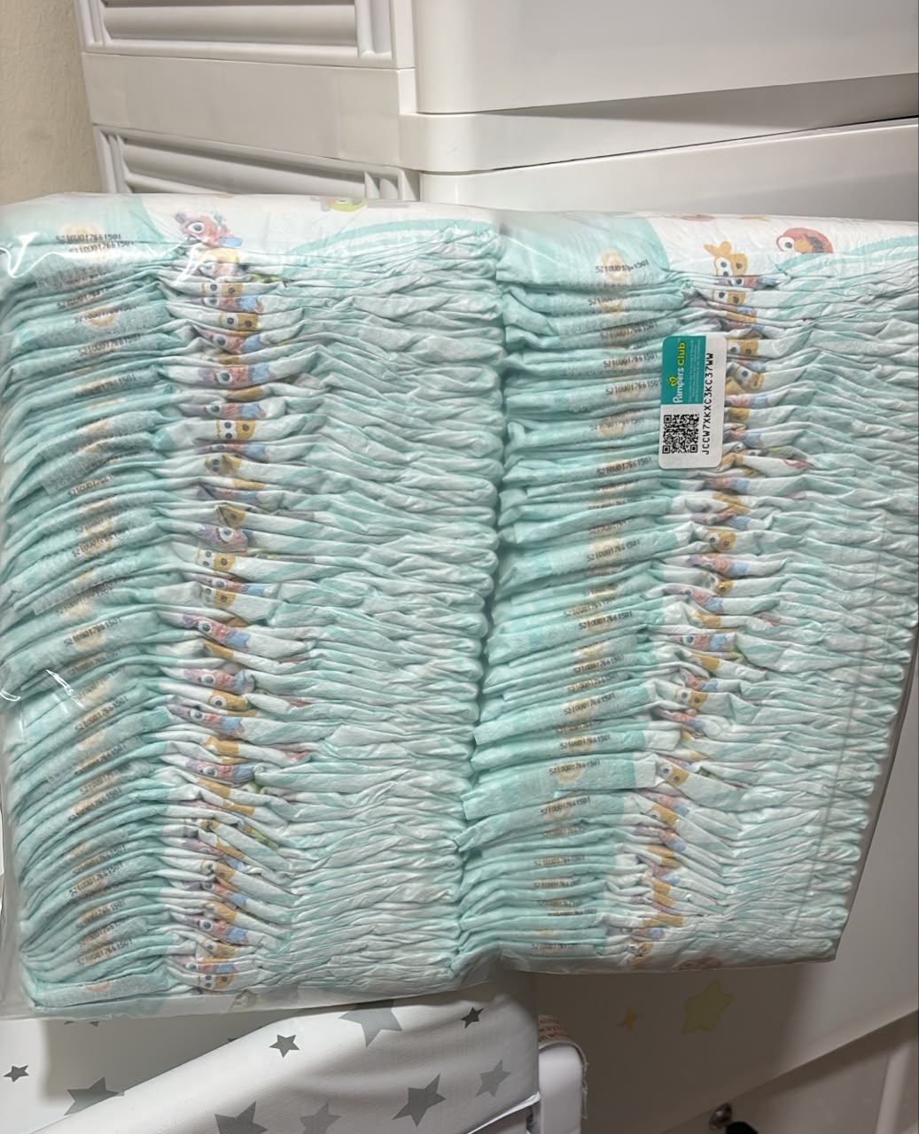 Pampers Club Disposable Baby Diapers - size 2 (5kg - 8kg)